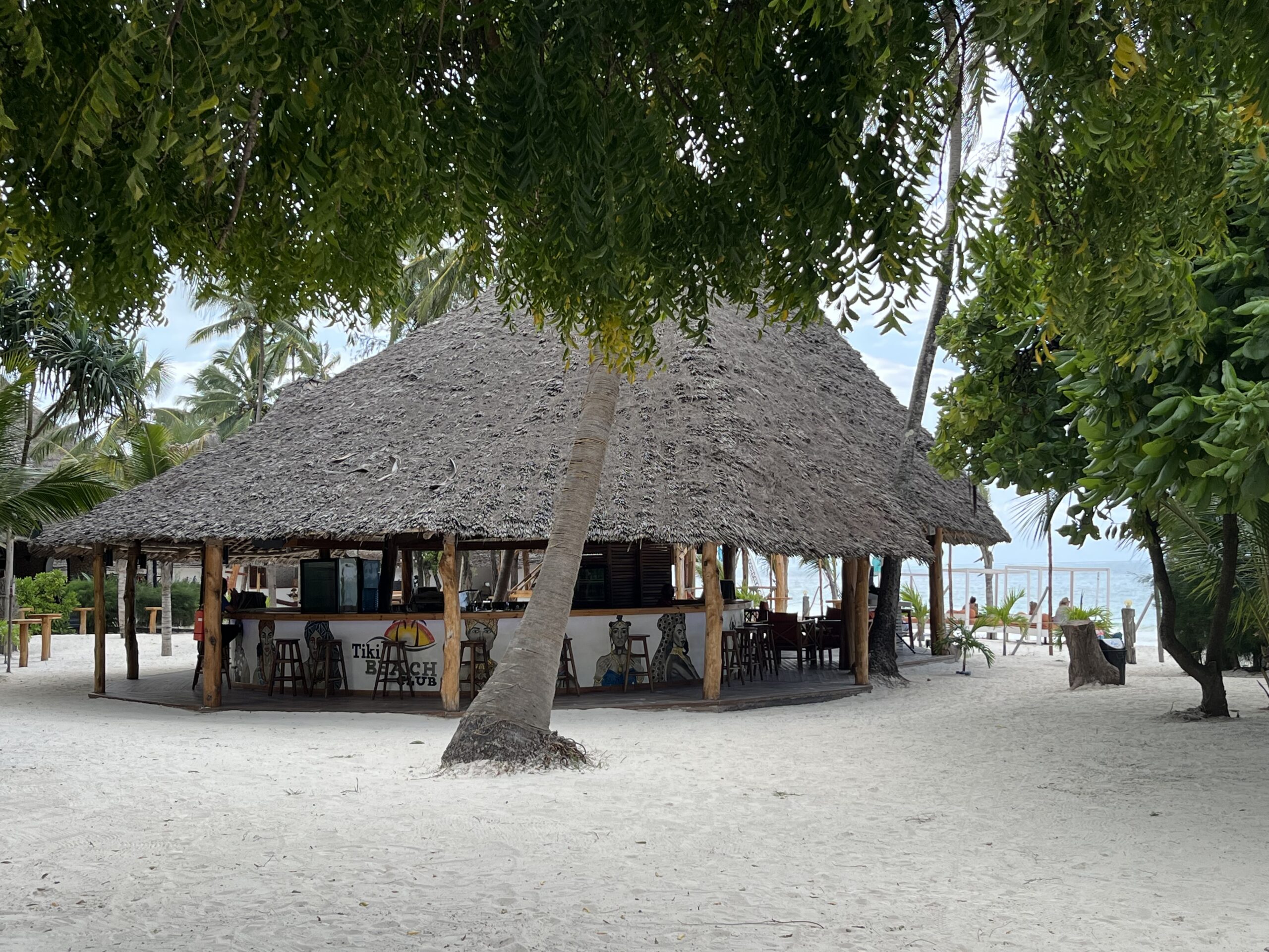 Tiki Beach Amenities